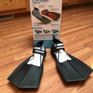 Snorkel fins